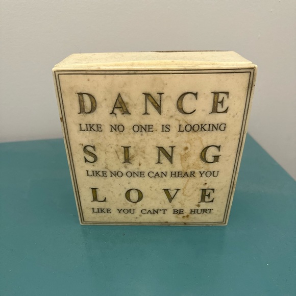 Clay Dance, Sing, Love box. - Picture 1 of 2